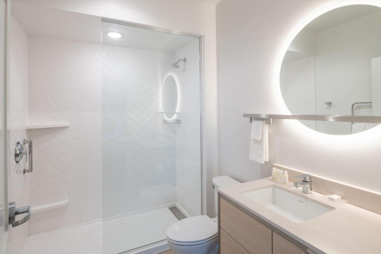 Towneplace Suites By Marriott Dallas Рокуолл Экстерьер фото