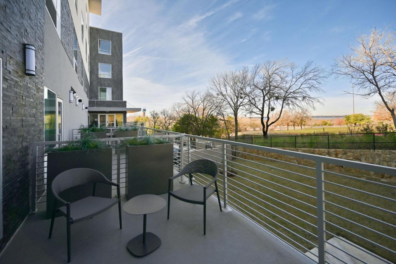 Towneplace Suites By Marriott Dallas Рокуолл Экстерьер фото